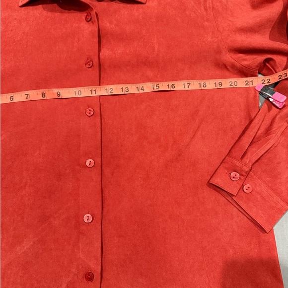 L.L. Bean Women's Bold Red Button Front Brushed Fabric Shirt Medium - Picture 6 of 8